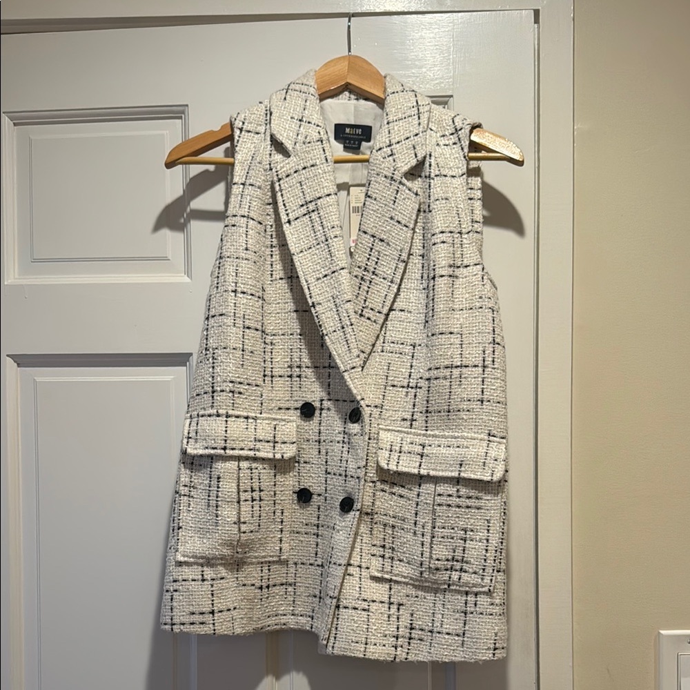 Maeve Black and White Vest